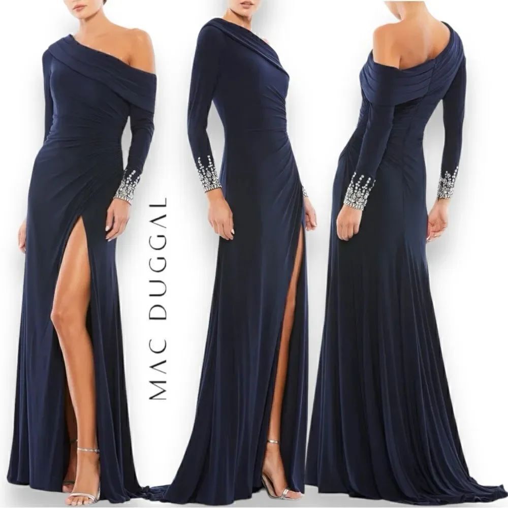 MAC DUGGAL Women’s Beaded Cuff Drop Shoulder Faux Wrap Gown in the Size 4